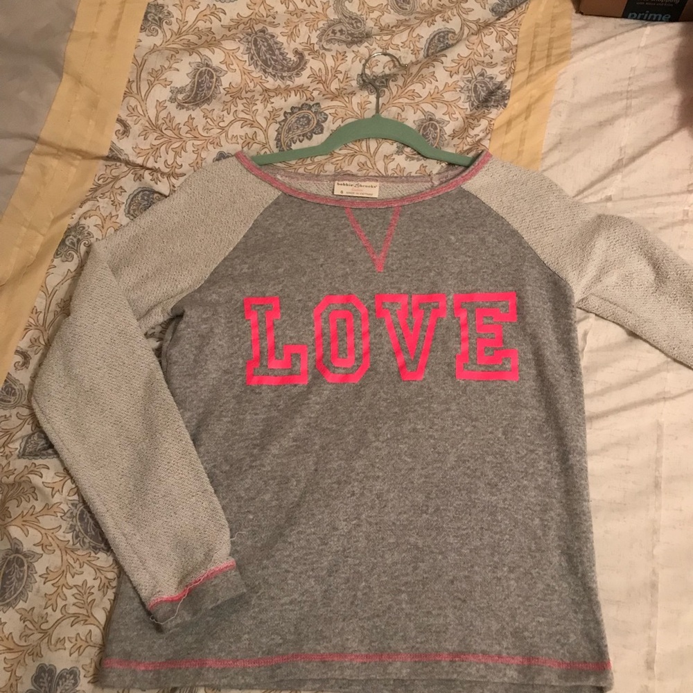 lightweight sweatshirt